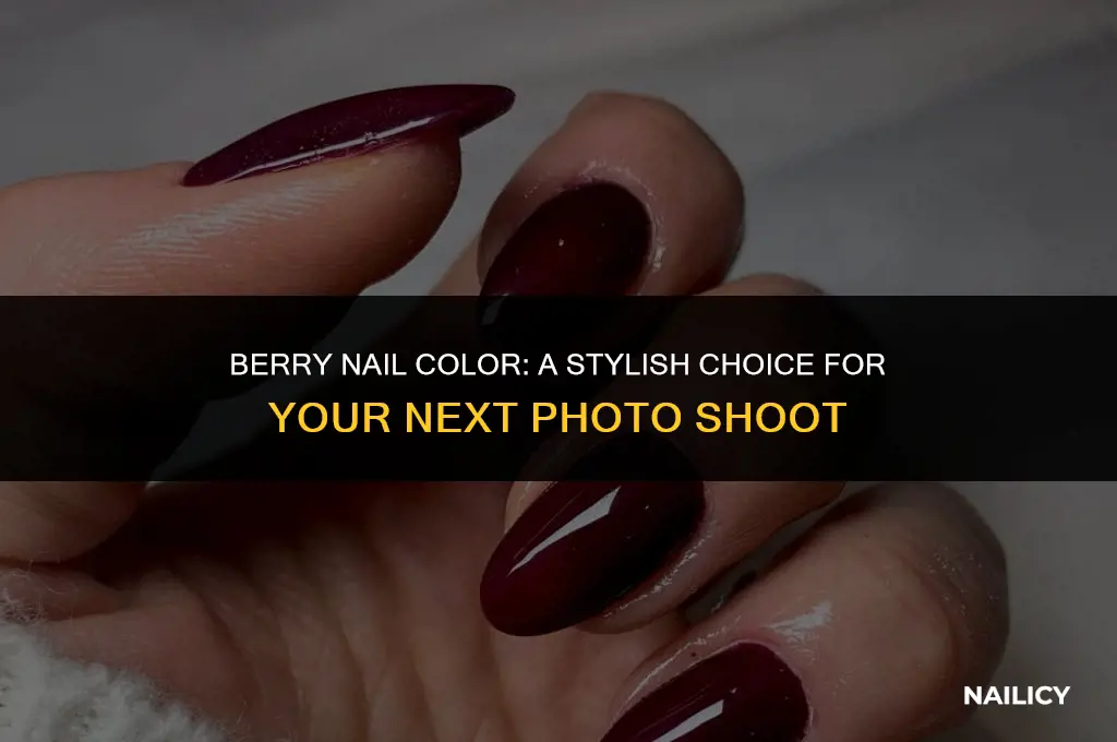 can i use berry nail color for photo shoot