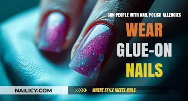 Nail Polish Allergies? Discover Safe Glue-On Nail Alternatives