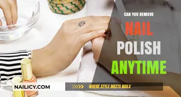 The Right Time to Remove Nail Polish