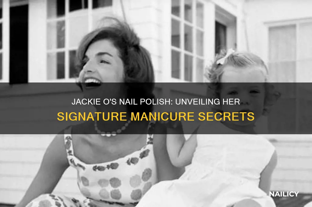 did jackie o wear nail polish