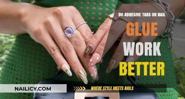 Adhesive Tabs vs. Nail Glue: Which Holds Stronger for Longer?