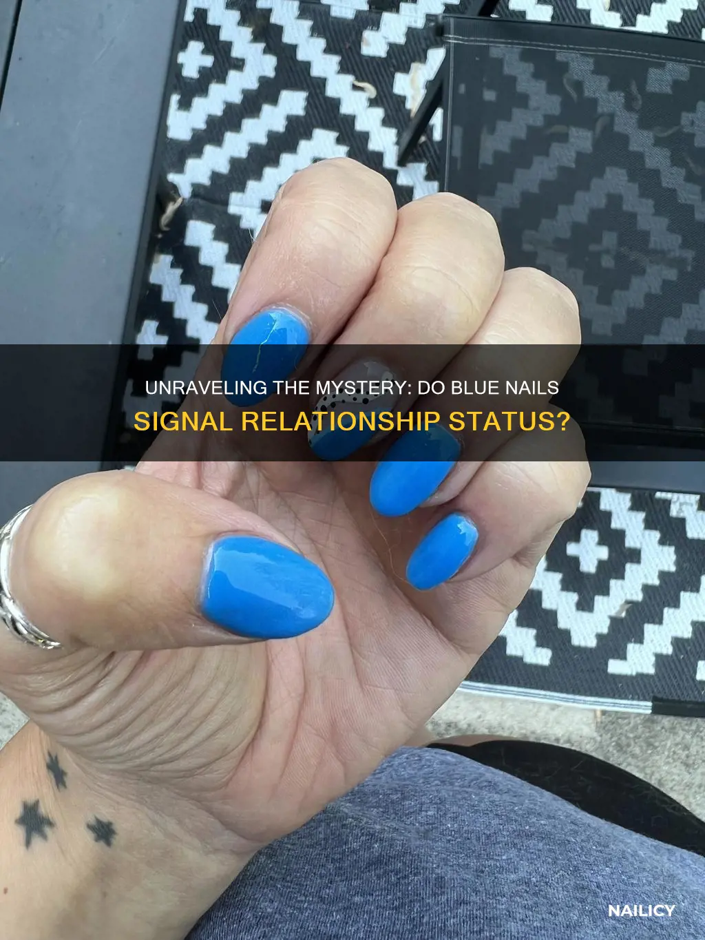 do blue nails mean you