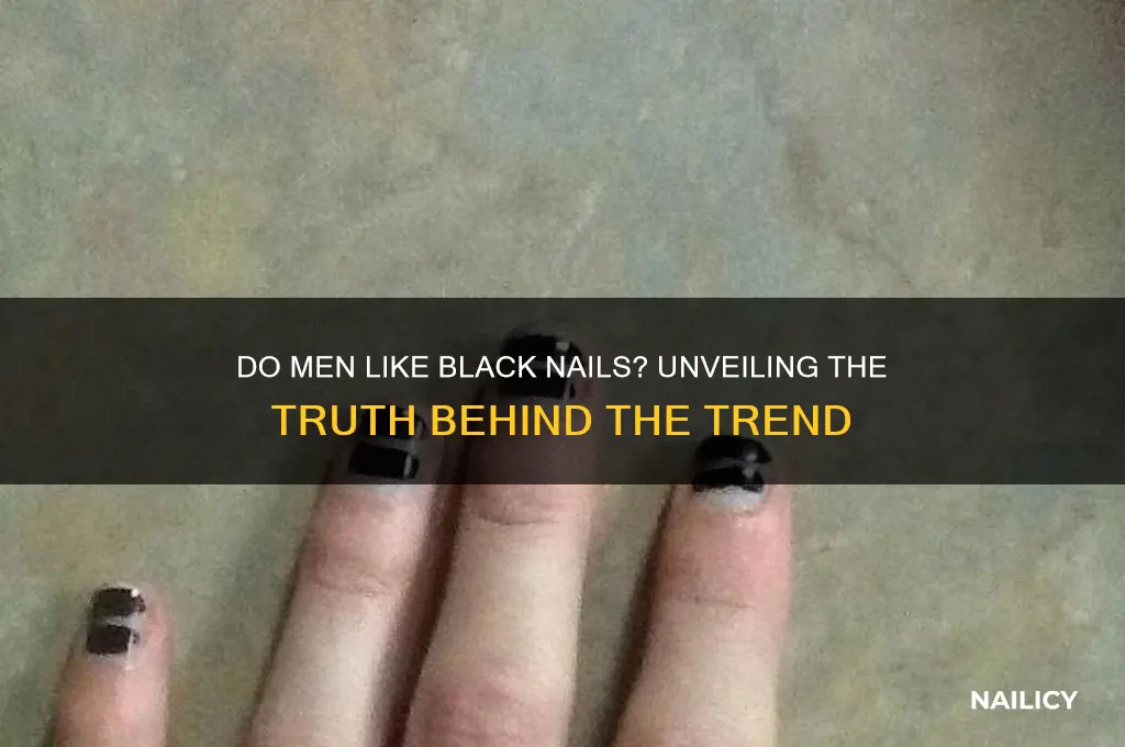 do men like black nails
