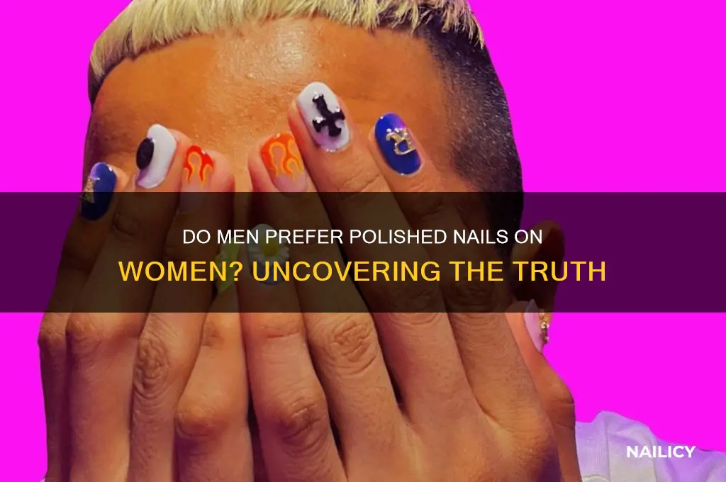 do men prefer polished nails on women