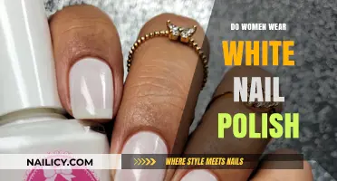 Why Women Love White Nail Polish: Trends, Tips, and Timeless Appeal