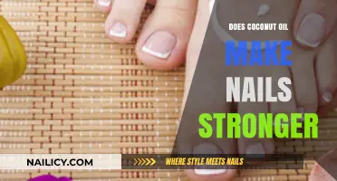 Coconut Oil for Nails: Strengthening Treatment?