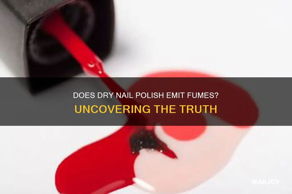 does dry nail polish emit fumes
