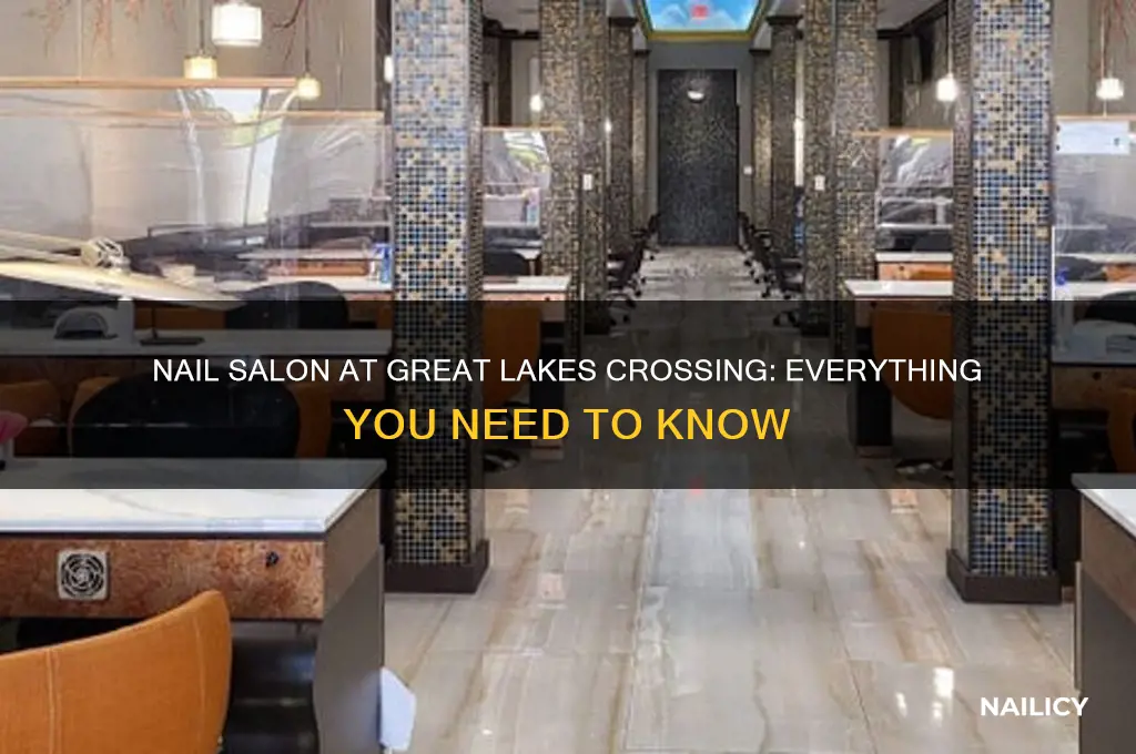 does great lakes crossing have a nail salon