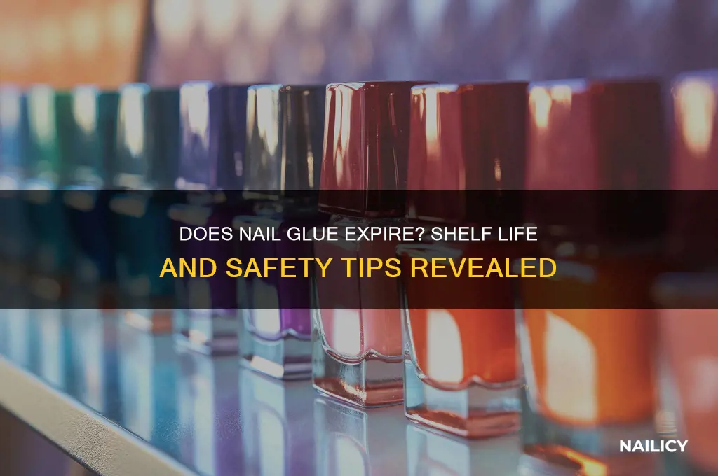 does nail glue go bad