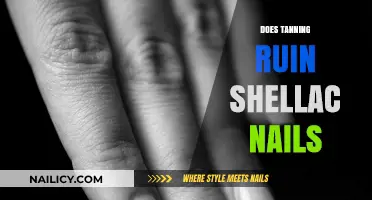 Tanning and Shellac Nails: Does Sun Exposure Cause Damage?
