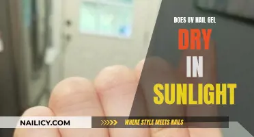 UV Nail Gel: Sunlight Drying Solution?