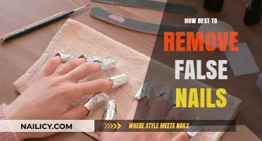 The Safe Way to Remove False Nails at Home