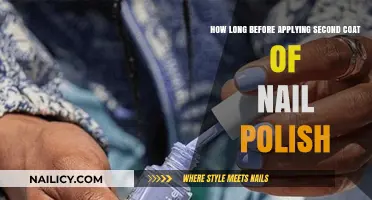 Perfect Timing: When to Apply Your Second Coat of Nail Polish