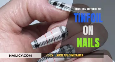 The Perfect Time to Remove Tin Foil from Nails