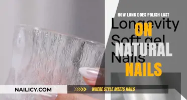 How Long Does Polish Last on Natural Nails: A Comprehensive Guide