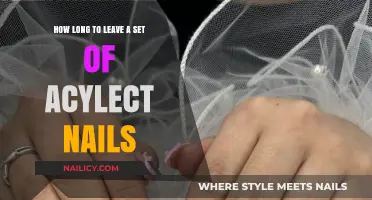Acylect Nails: How Long Should You Leave Them On?