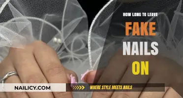 The Maximum Time to Keep Fake Nails On
