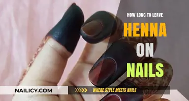 The Perfect Henna Manicure: How Long to Leave it On?