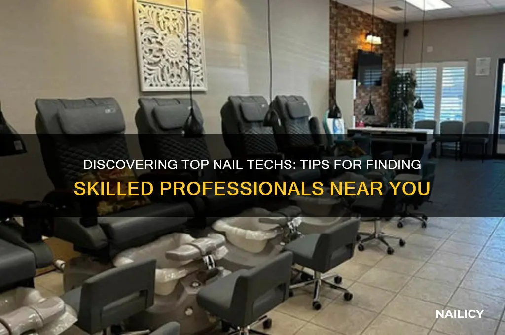 how t find nail techs