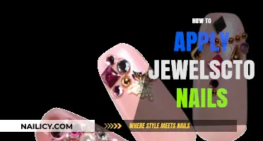 Sparkling Manicure: A Step-by-Step Guide to Applying Jewels to Nails