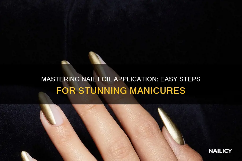 how to apply nail foil