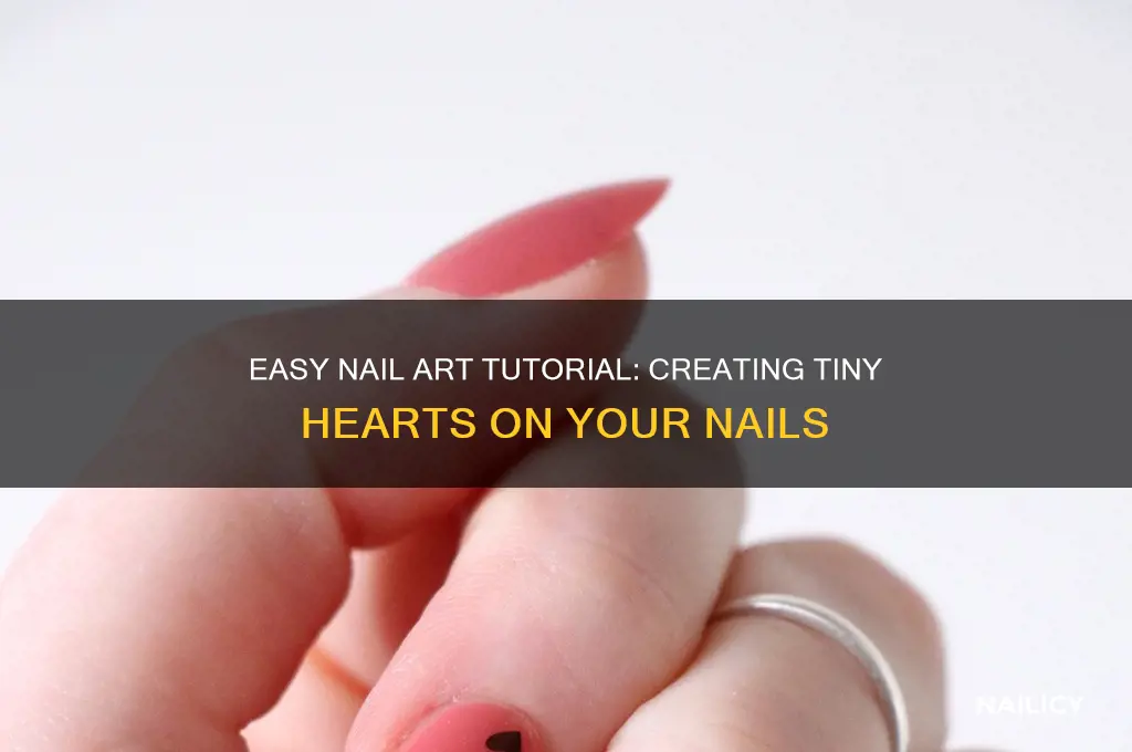 how to do small hearts on nails