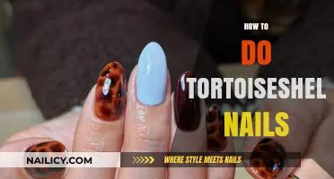 Master Tortoiseshell Nails: Easy DIY Guide for Stunning Manicures