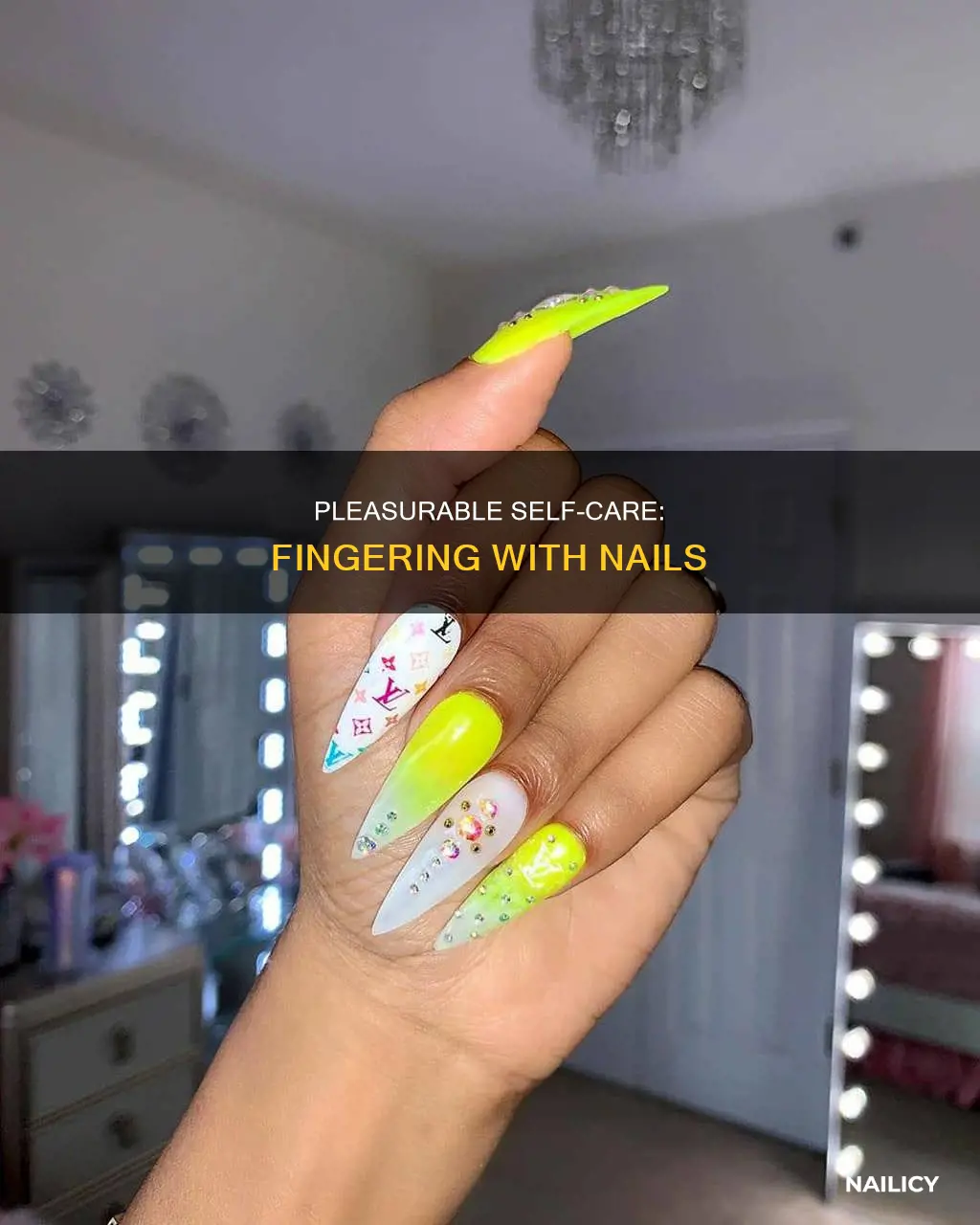 how to finger yourself with nails