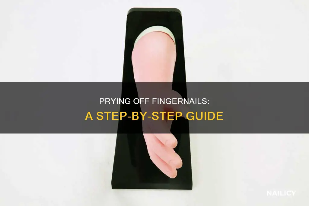 how to remove finger nail