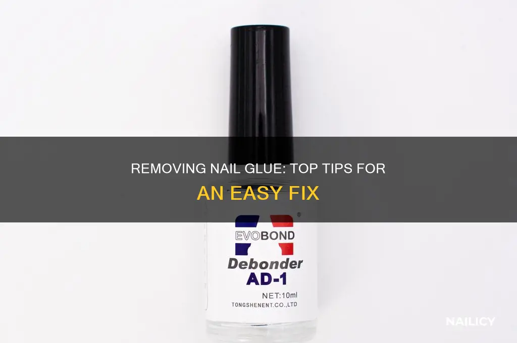 how to remove nail glue top off