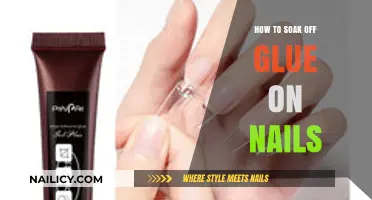 Effective Tips to Safely Soak Off Glue from Your Nails