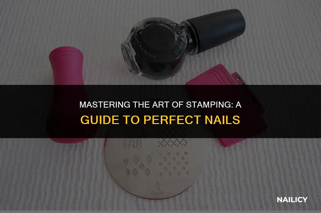 how to use a stamping pad on nails