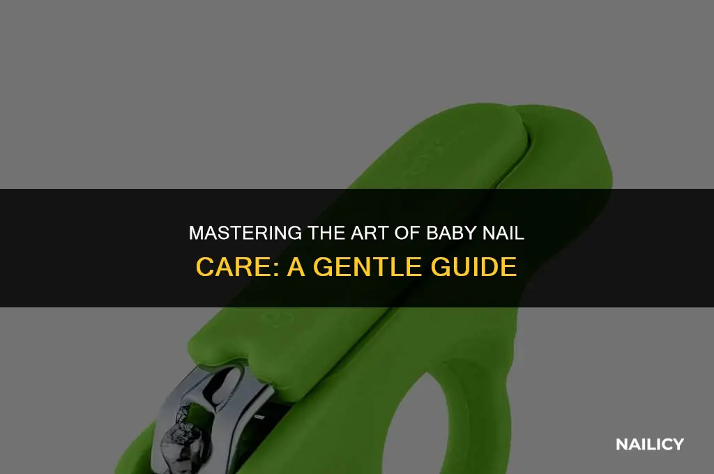 how to use baby nail clipper