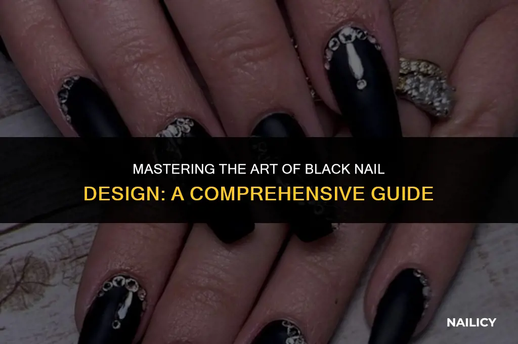 how to use black nail art pen