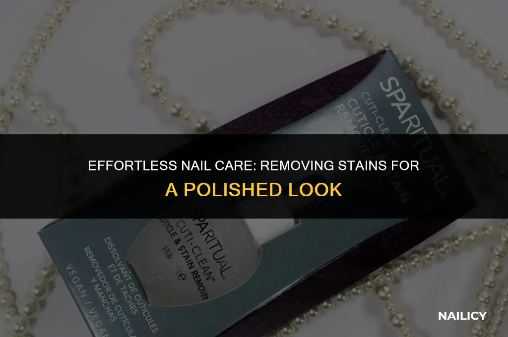 how toremove stains from nails