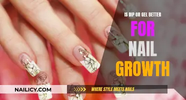 Dip vs Gel: Which Method Promotes Nail Growth?