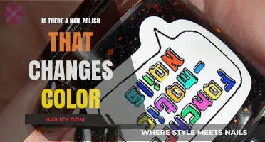 Discover Nail Polish That Changes Color with Temperature and Light