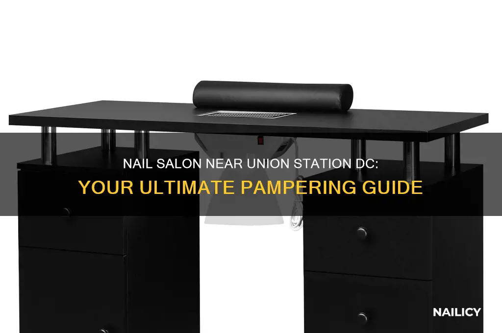is there a nail salon in union station dc
