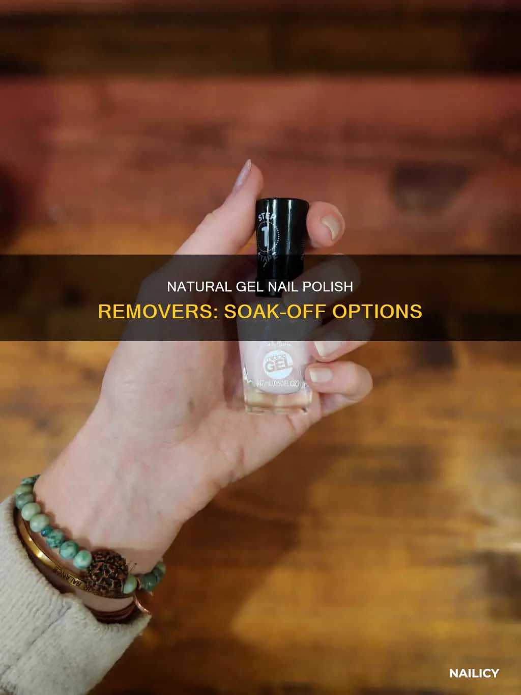 is there natural options to soak off gel nail polish