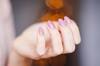 nail finger