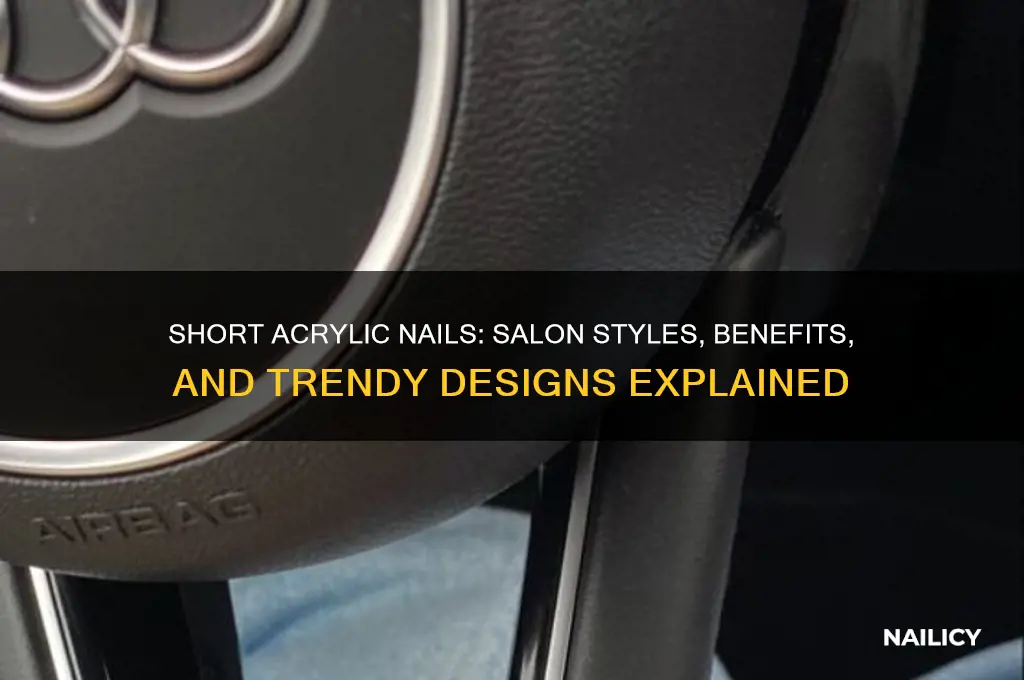 what are short acrlic nails in the salon
