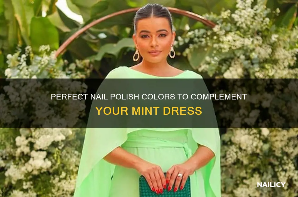 what color nail polish with mint dress
