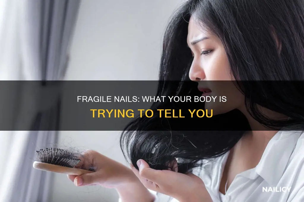 what do fragile nails mean