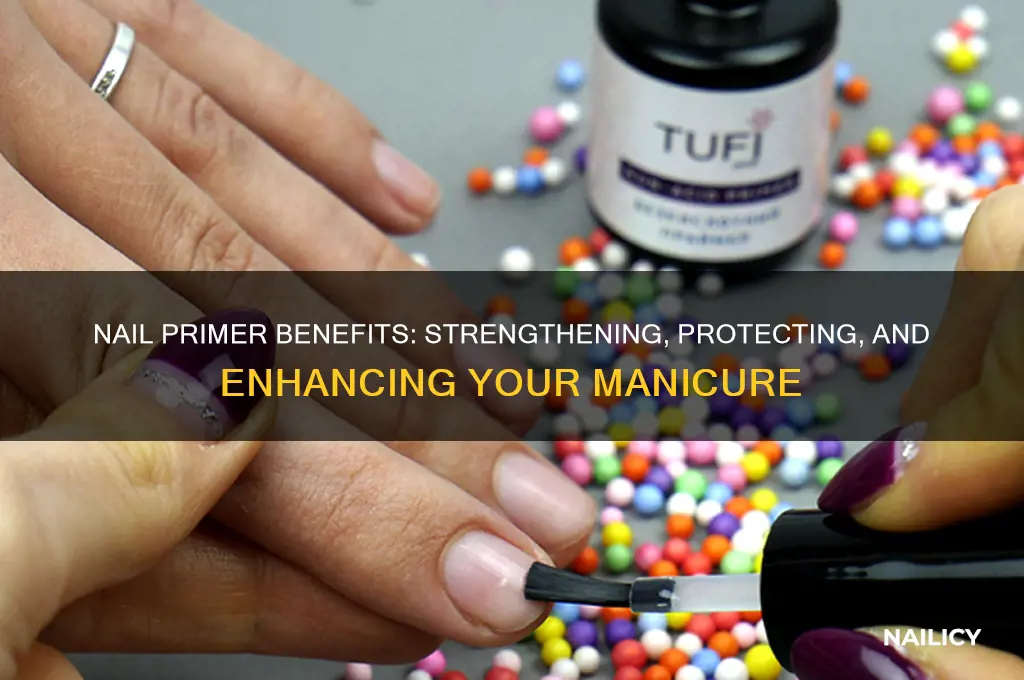 what does a primer do for nails