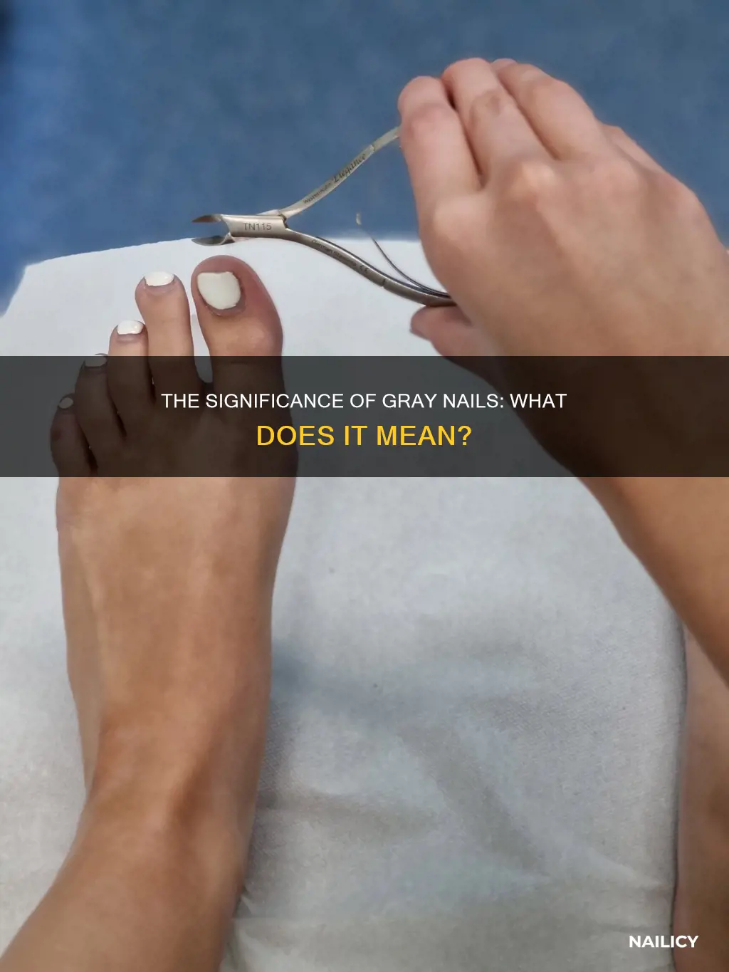 what does gray nails mean