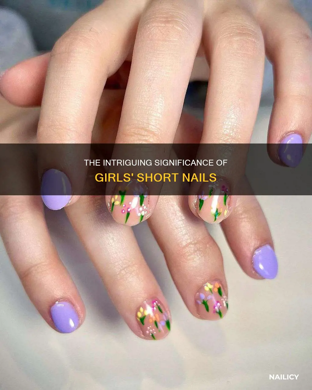 what does it mean when girls have short nails
