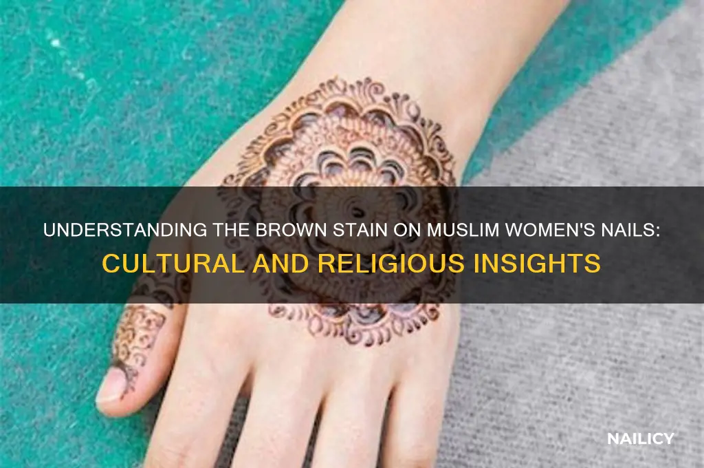 what is the brown on muslim womens nails