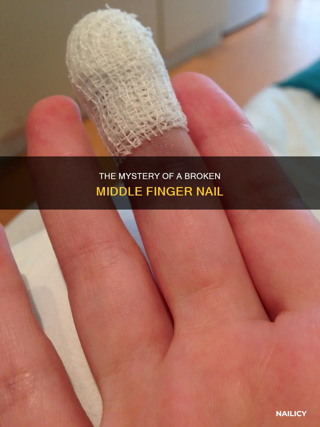 what is the meaning of middle finger nail broken