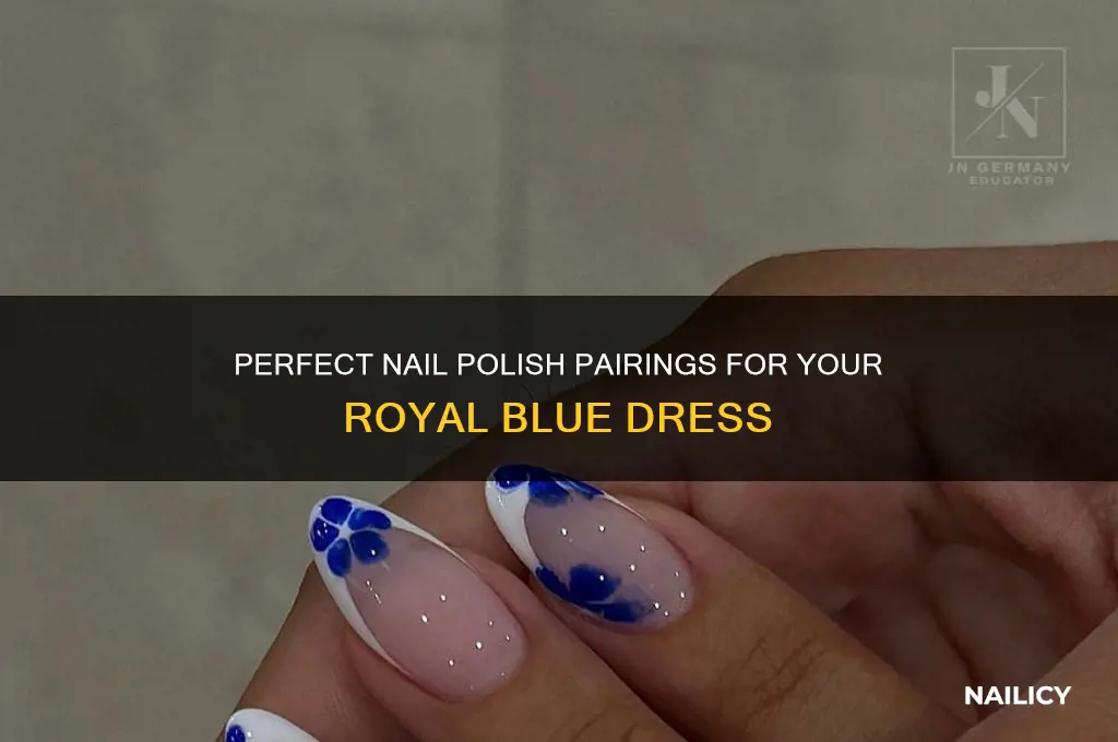 what nail polish to wear with a royal blue dress