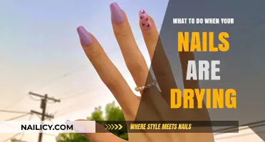 Quick Tips for Perfectly Polished Nails: Drying Time Hacks
